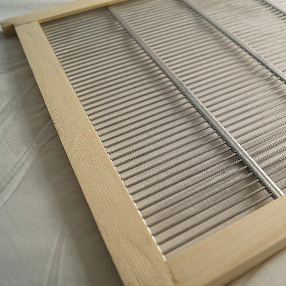 Grille à reine partition verticale – Image 2